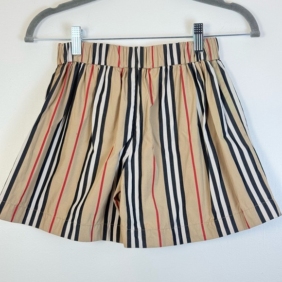 Burberry Tan Striped Tamara Icon Girls Sailor Shorts w/ Button Detail 10Y 140cm - Picture 4 of 16